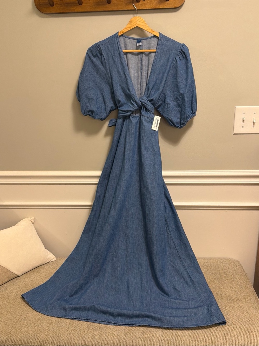 Old Navy Women’s Blue Puff-Sleeve Maxi Wrap Dress